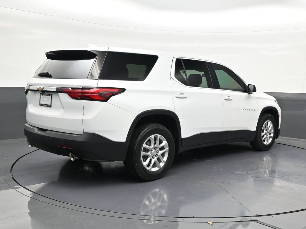 2023 Chevrolet Traverse LS