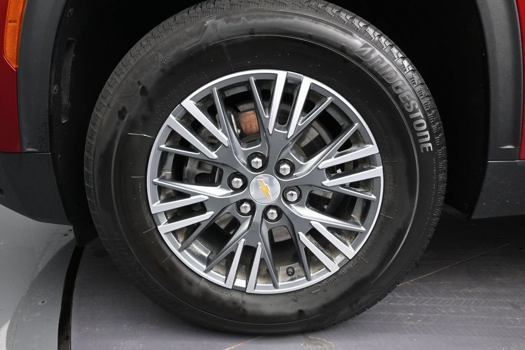 2024 Chevrolet Traverse LT