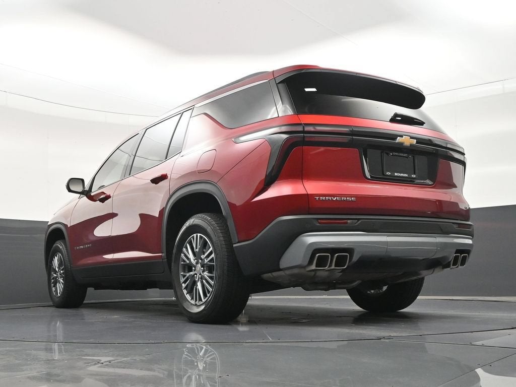 2024 Chevrolet Traverse LT
