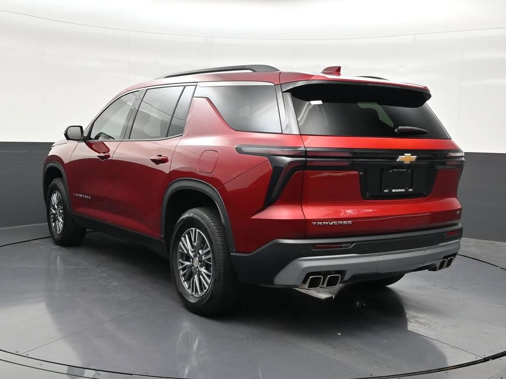 2024 Chevrolet Traverse LT