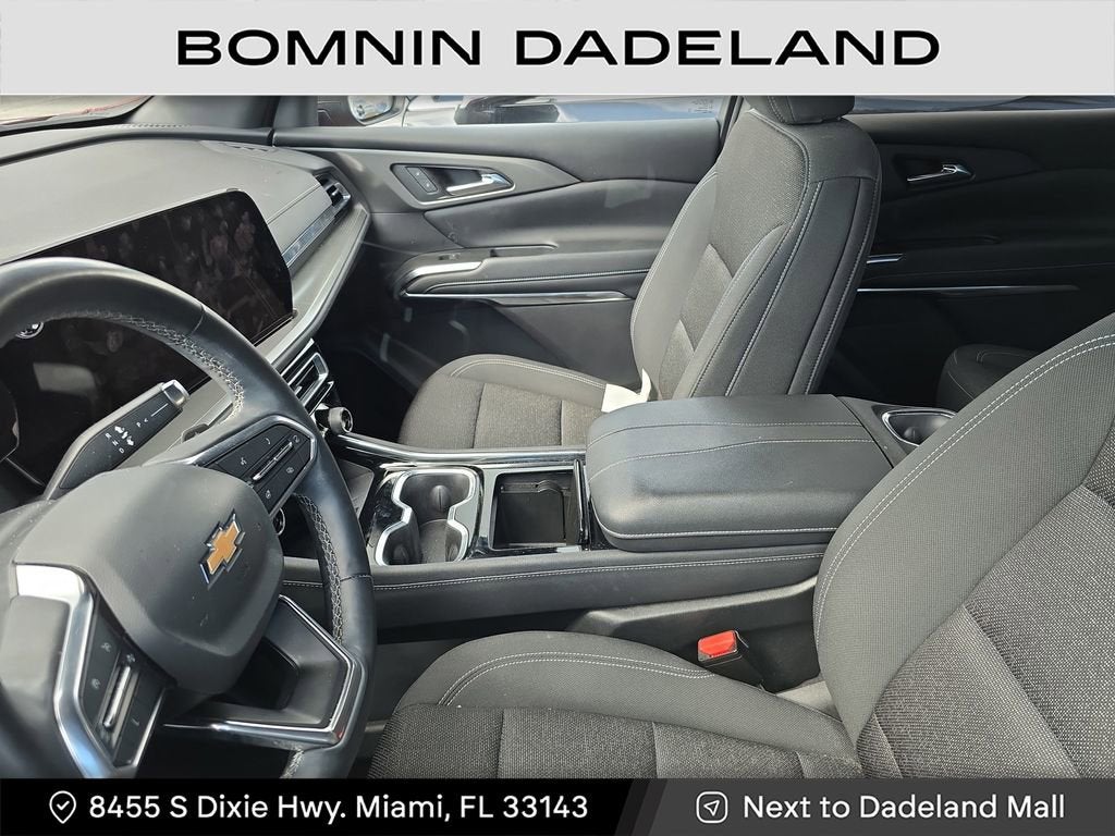 2024 Chevrolet Traverse LT