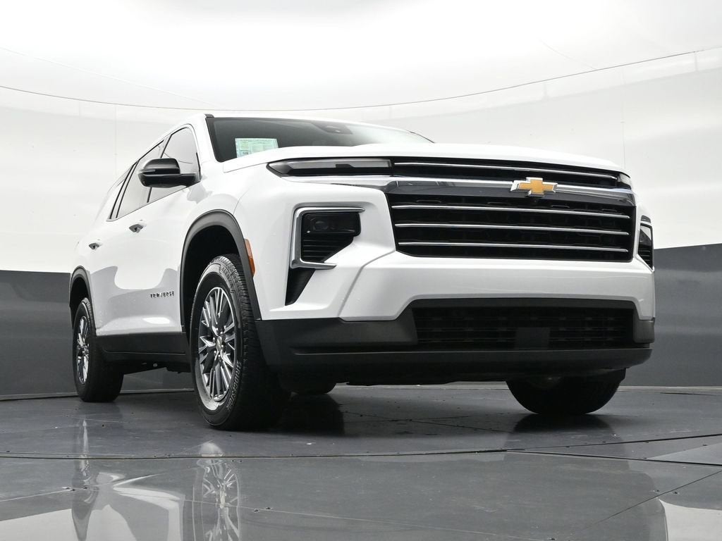 2024 Chevrolet Traverse LT