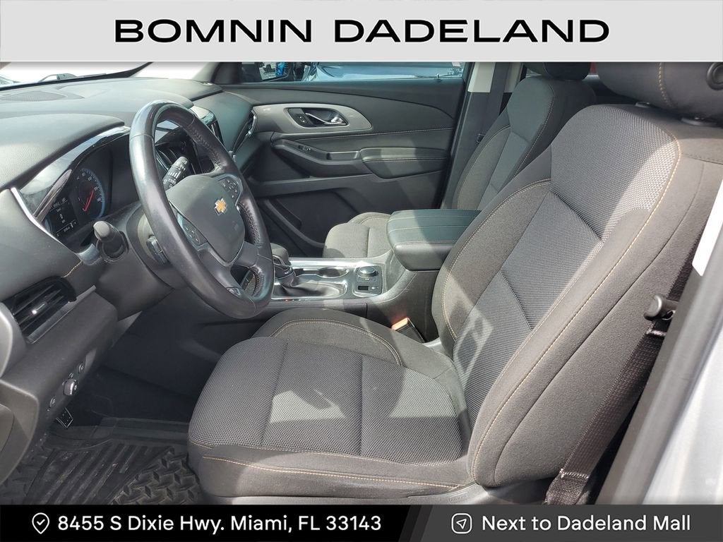 2021 Chevrolet Traverse LT Cloth