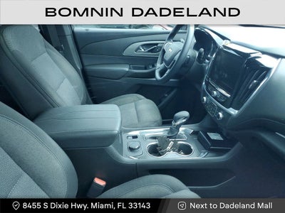 2023 Chevrolet Traverse LT Cloth