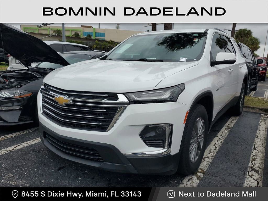 2023 Chevrolet Traverse LT Cloth