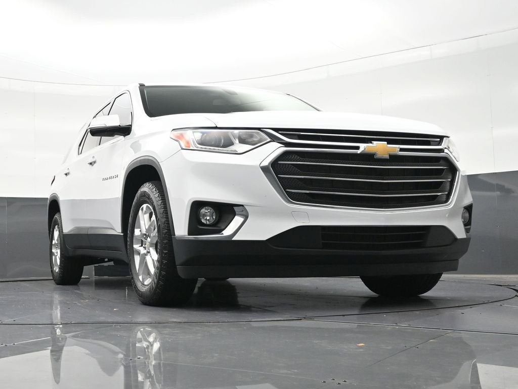 2021 Chevrolet Traverse LT Cloth