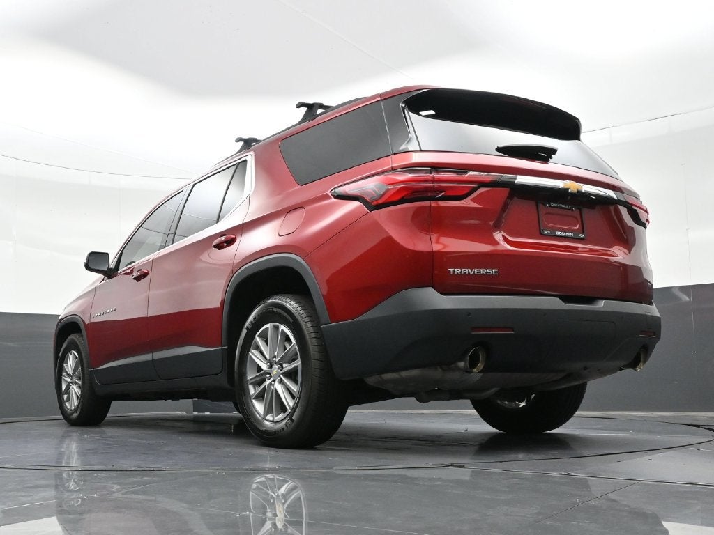 2022 Chevrolet Traverse LT Cloth