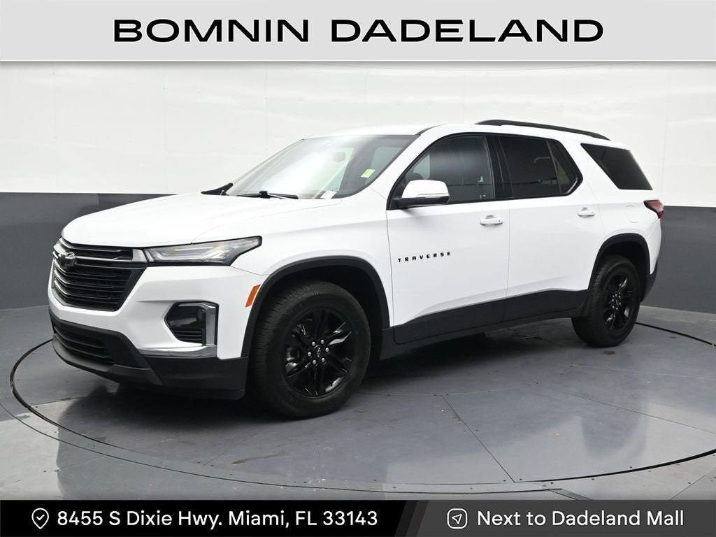 2023 Chevrolet Traverse LT Cloth