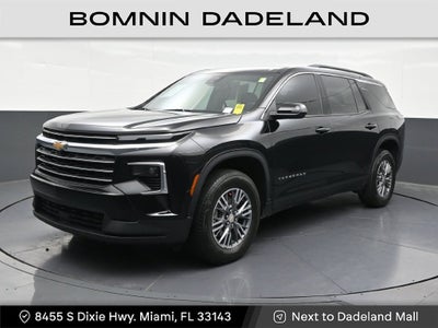 2025 Chevrolet Traverse LT