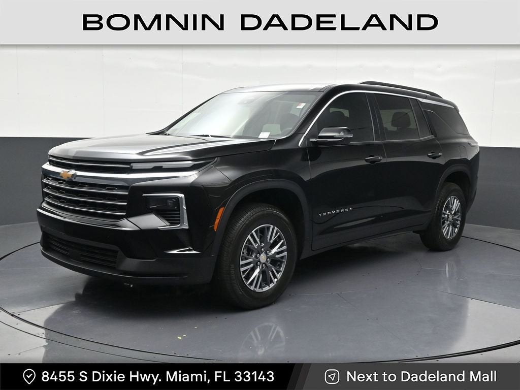 2025 Chevrolet Traverse LT