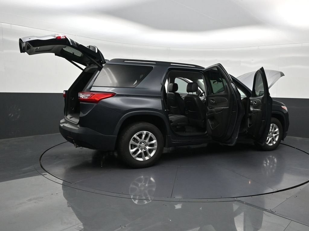 2021 Chevrolet Traverse LT Leather