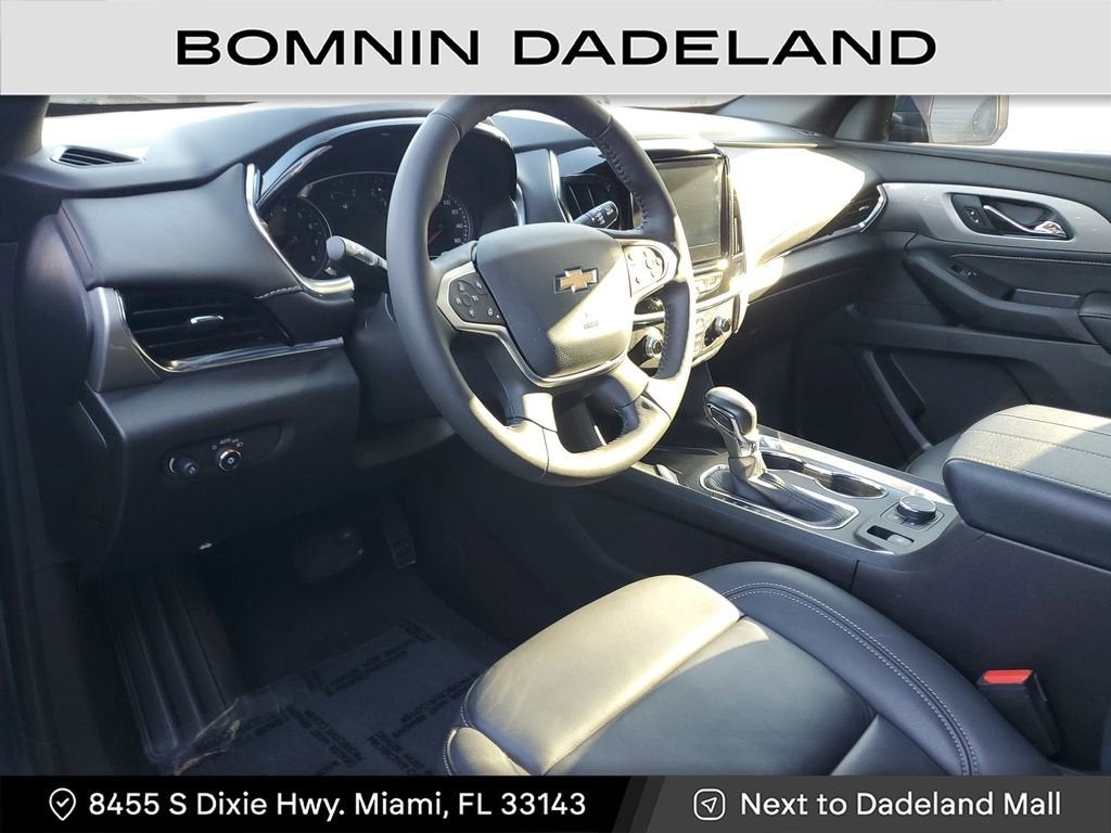 2022 Chevrolet Traverse LT Leather