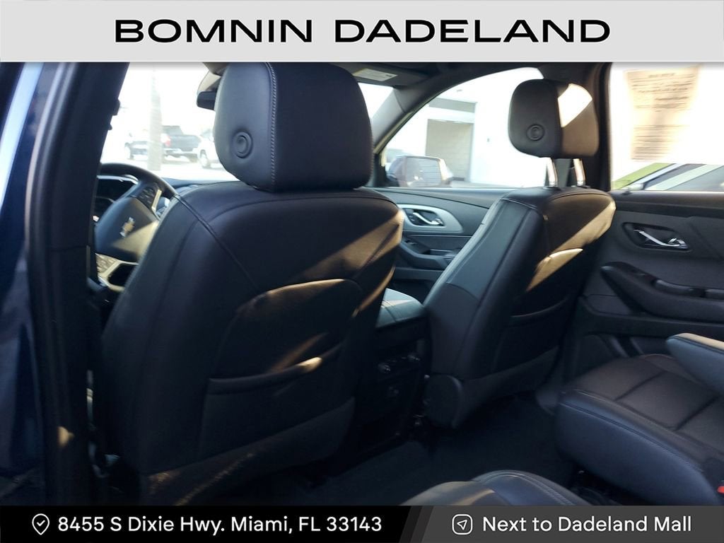 2022 Chevrolet Traverse LT Leather