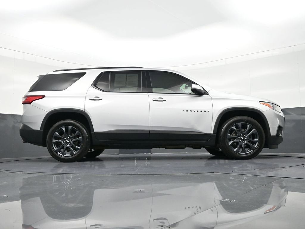 2021 Chevrolet Traverse RS