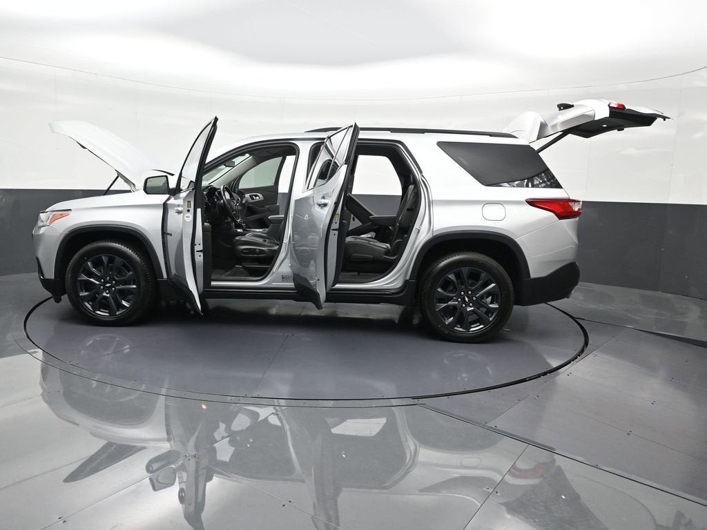 2021 Chevrolet Traverse RS