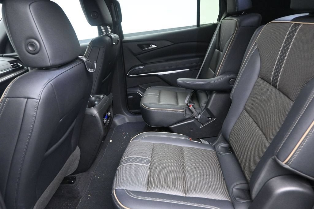 2025 Chevrolet Traverse High Country