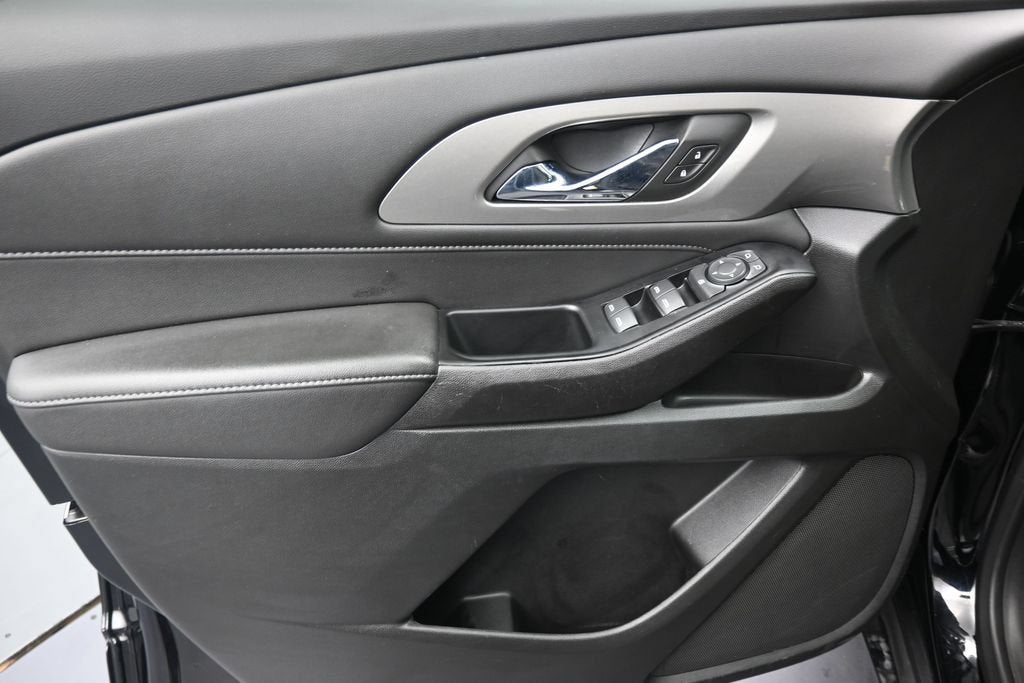 2024 Chevrolet Traverse Limited LT Cloth