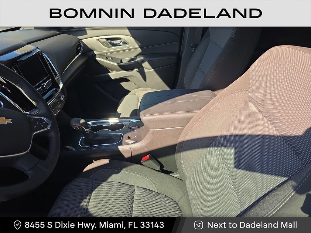 2024 Chevrolet Traverse Limited LT Cloth