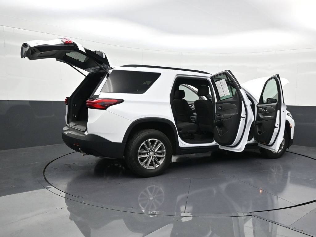 2024 Chevrolet Traverse Limited LT Cloth