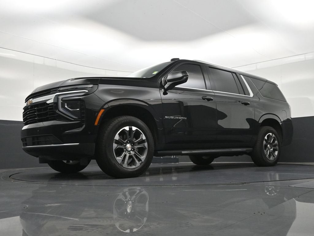 2026 Chevrolet Suburban LS