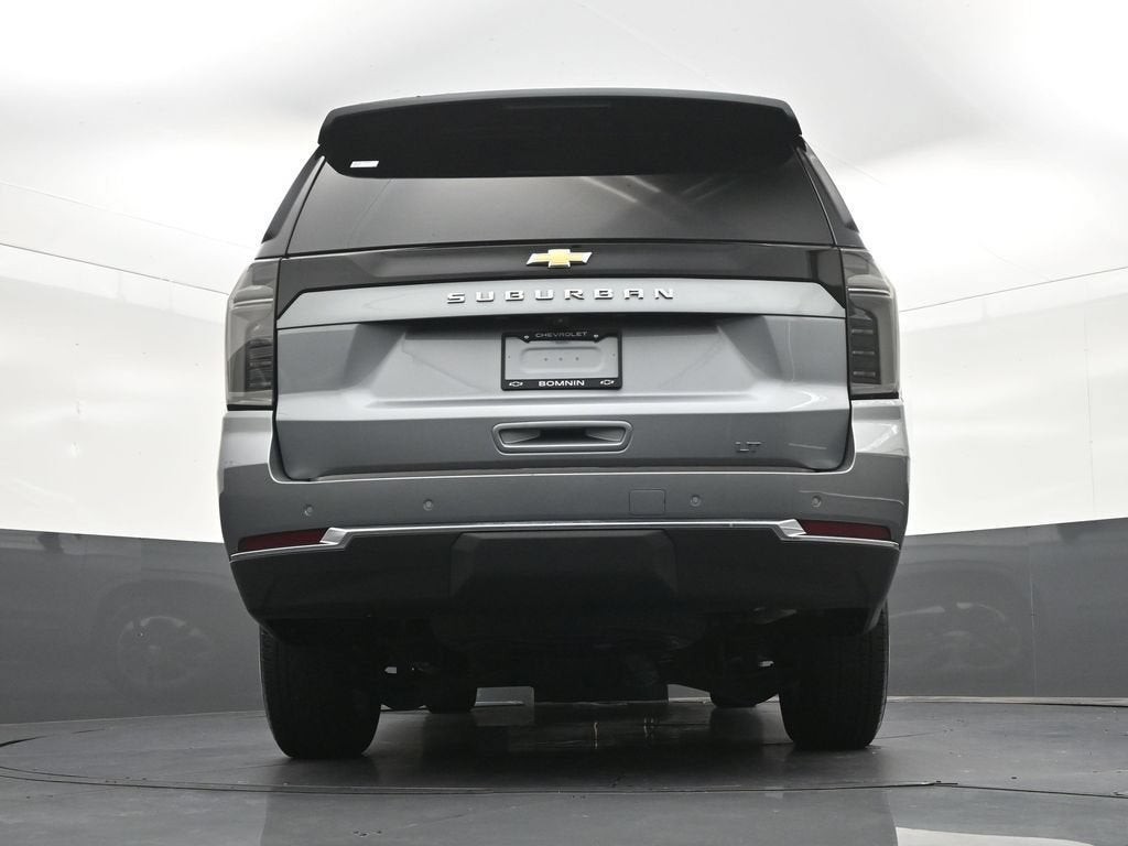 2025 Chevrolet Suburban LT