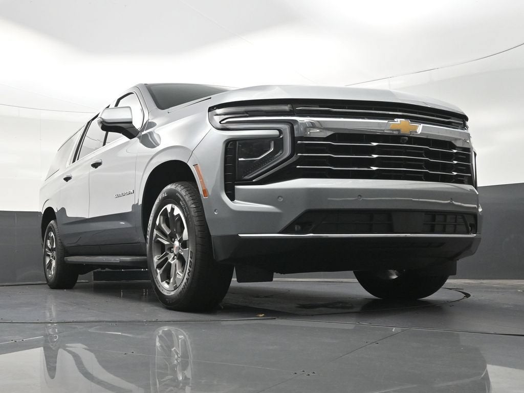 2025 Chevrolet Suburban LT