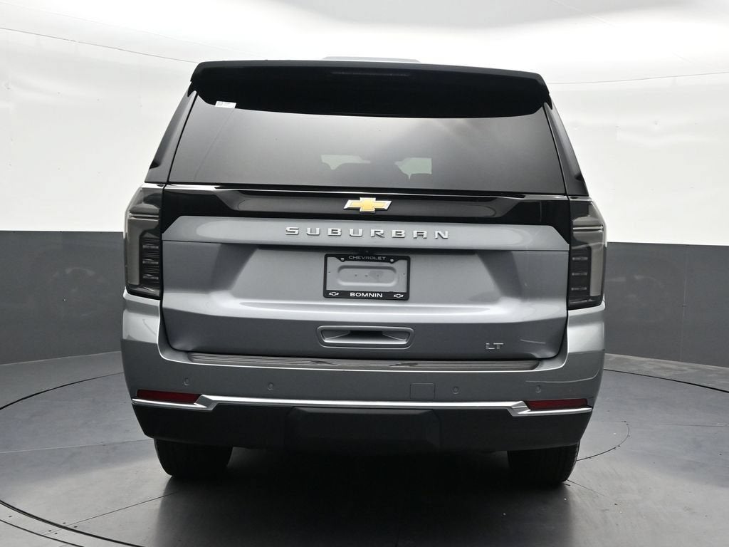 2025 Chevrolet Suburban LT