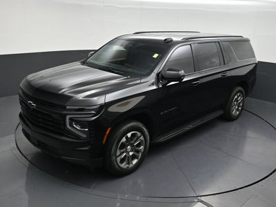 2025 Chevrolet Suburban LT