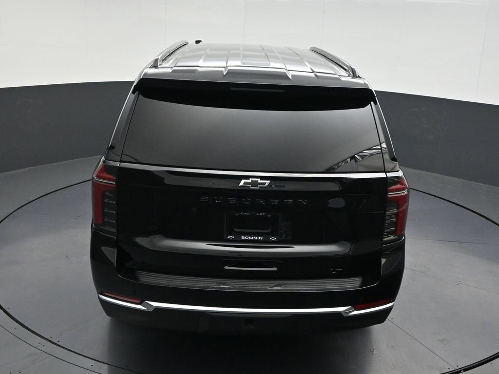 2025 Chevrolet Suburban LT