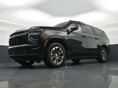2025 Chevrolet Suburban LT