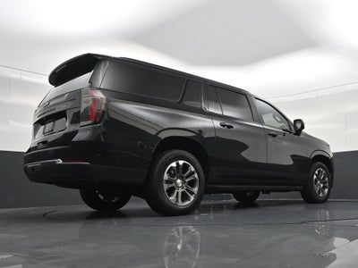 2025 Chevrolet Suburban LT