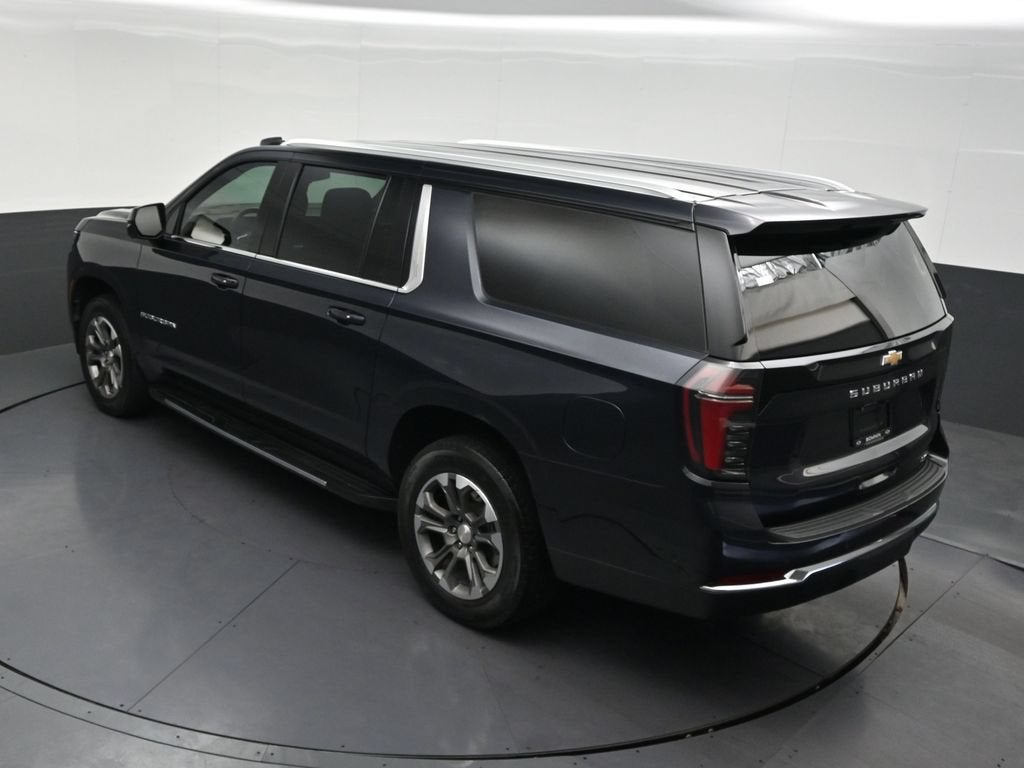 2025 Chevrolet Suburban LT