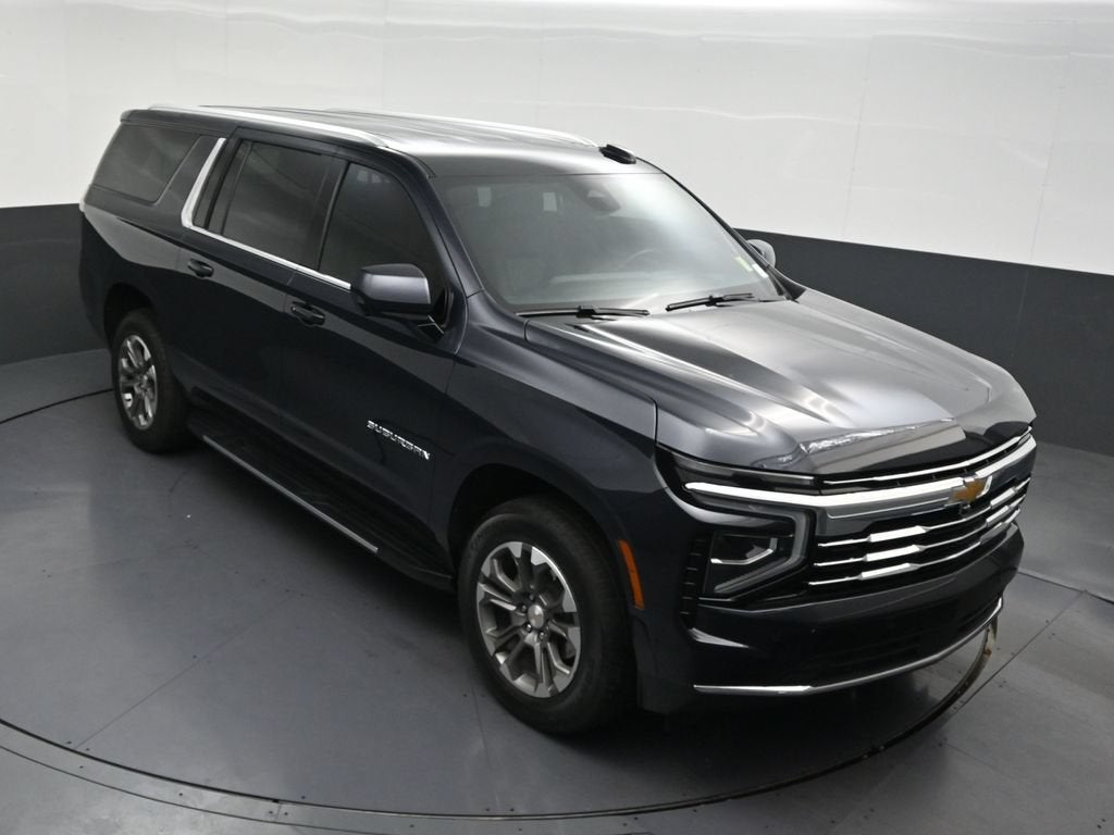 2025 Chevrolet Suburban LT