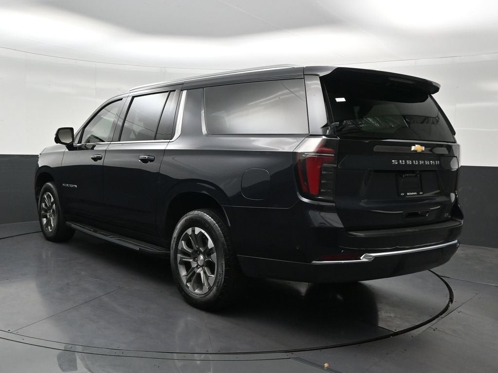 2025 Chevrolet Suburban LT