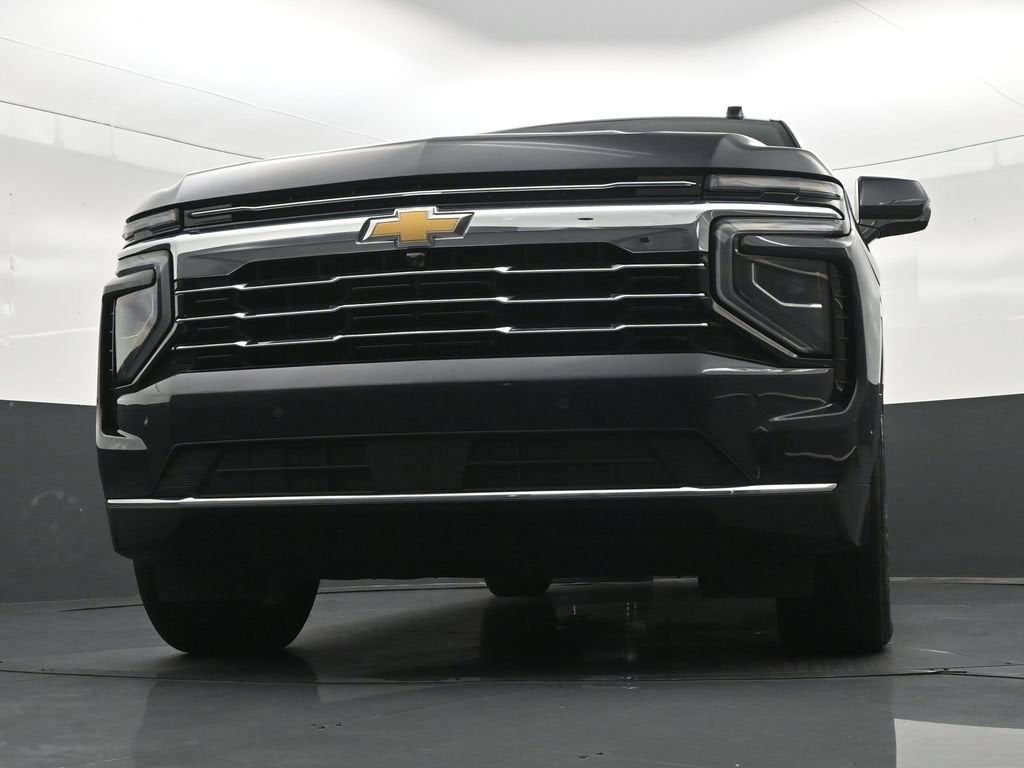 2025 Chevrolet Suburban LT