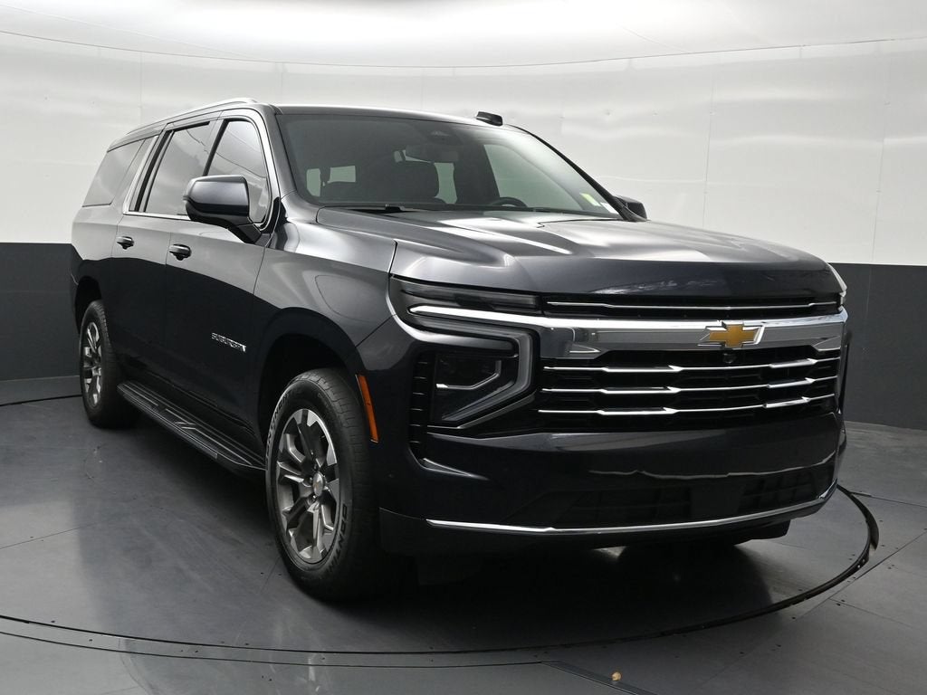2025 Chevrolet Suburban LT