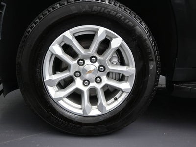 2025 Chevrolet Suburban LT