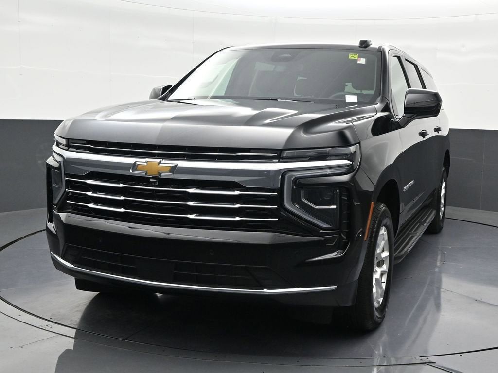 2025 Chevrolet Suburban LT