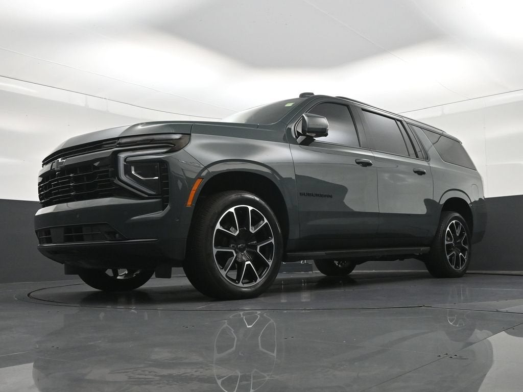 2025 Chevrolet Suburban RST