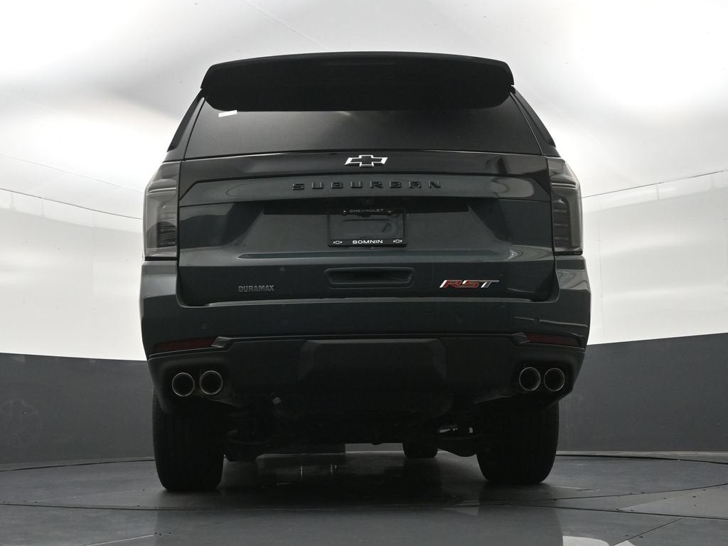 2025 Chevrolet Suburban RST