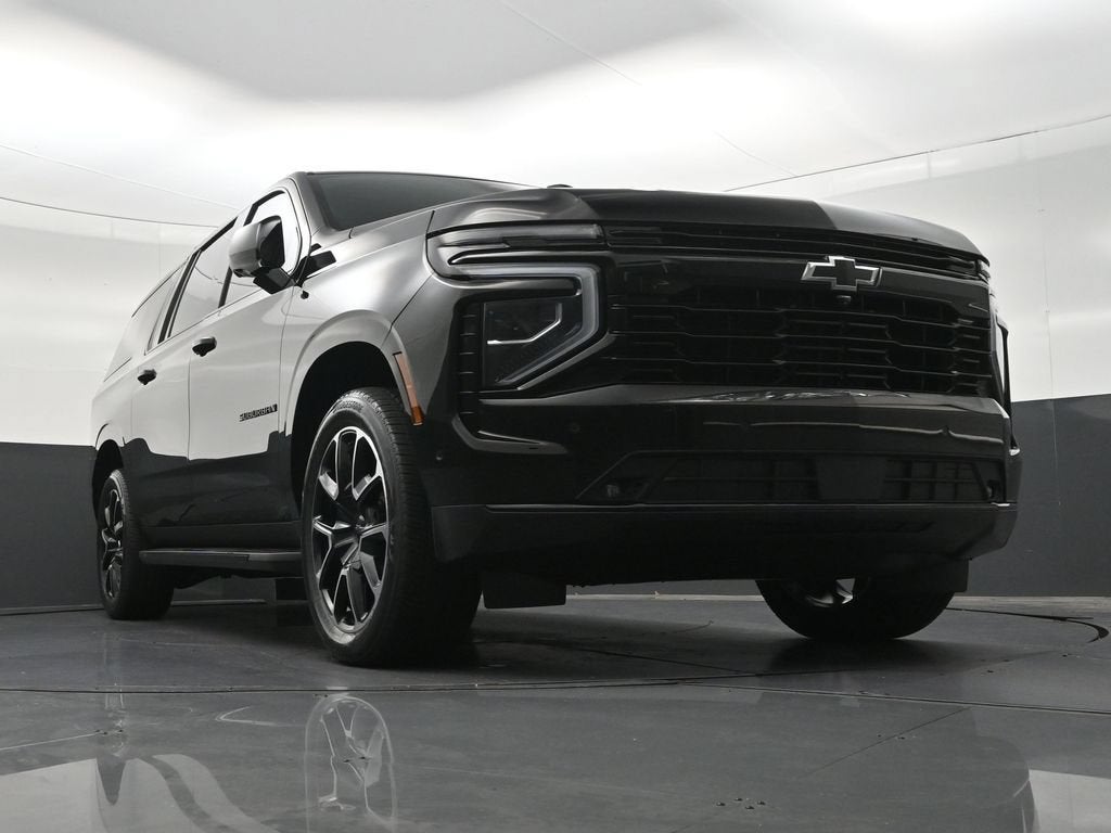 2025 Chevrolet Suburban RST