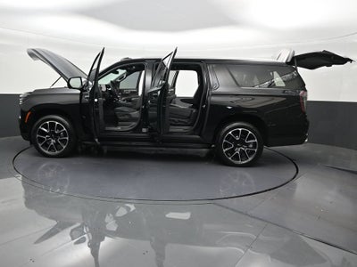 2025 Chevrolet Suburban RST