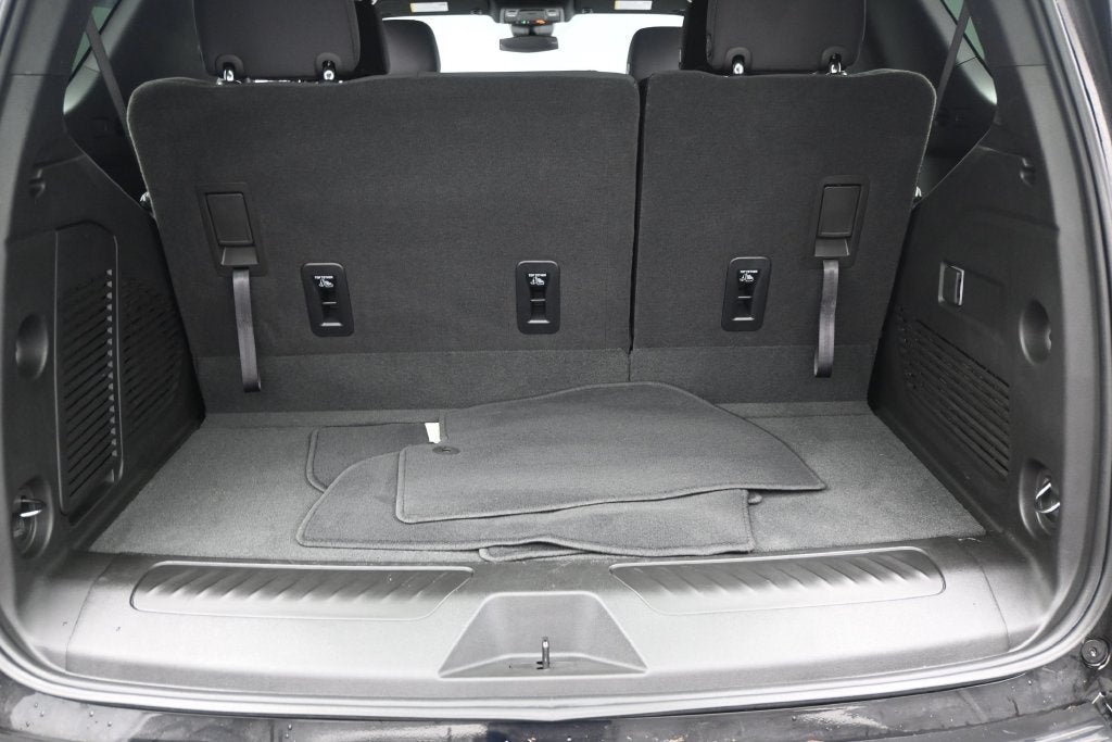 2025 Chevrolet Tahoe LS
