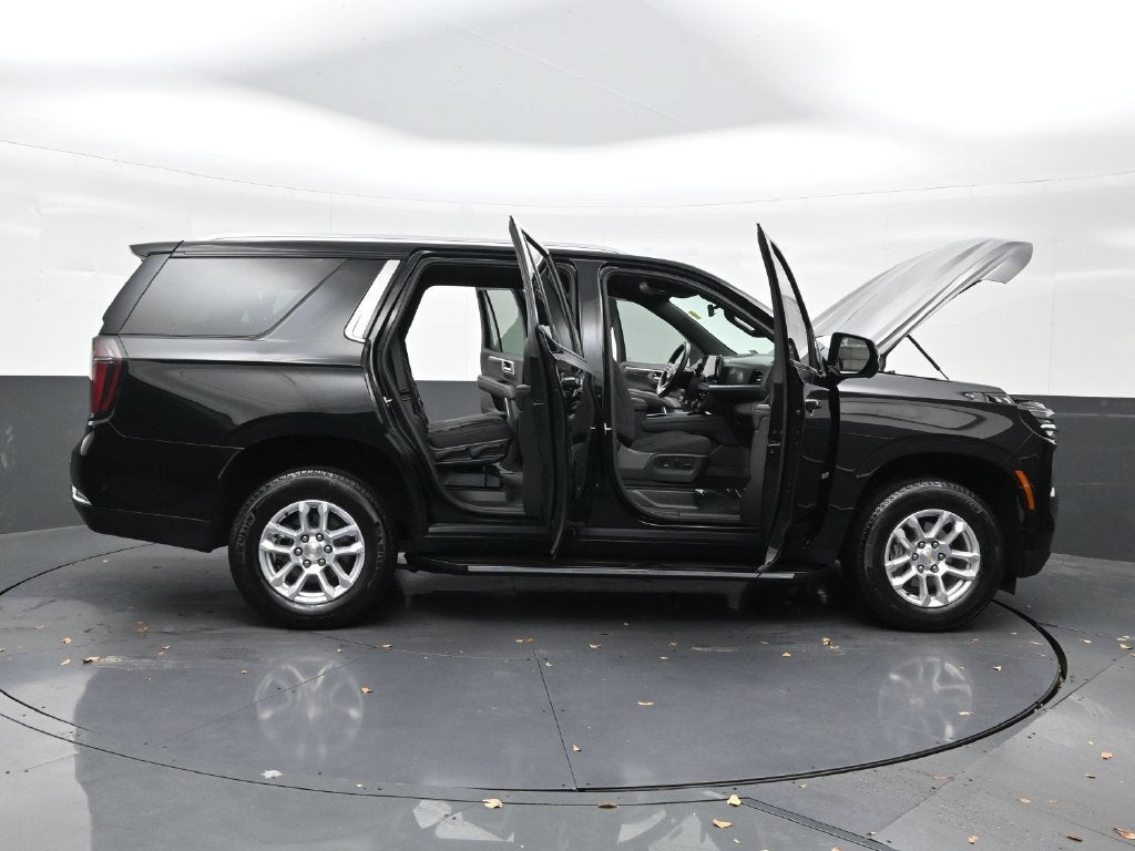 2025 Chevrolet Tahoe LS