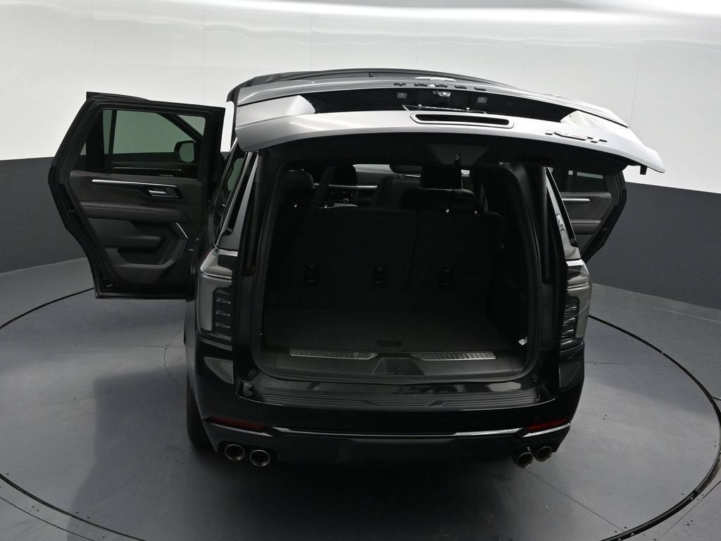 2025 Chevrolet Tahoe RST