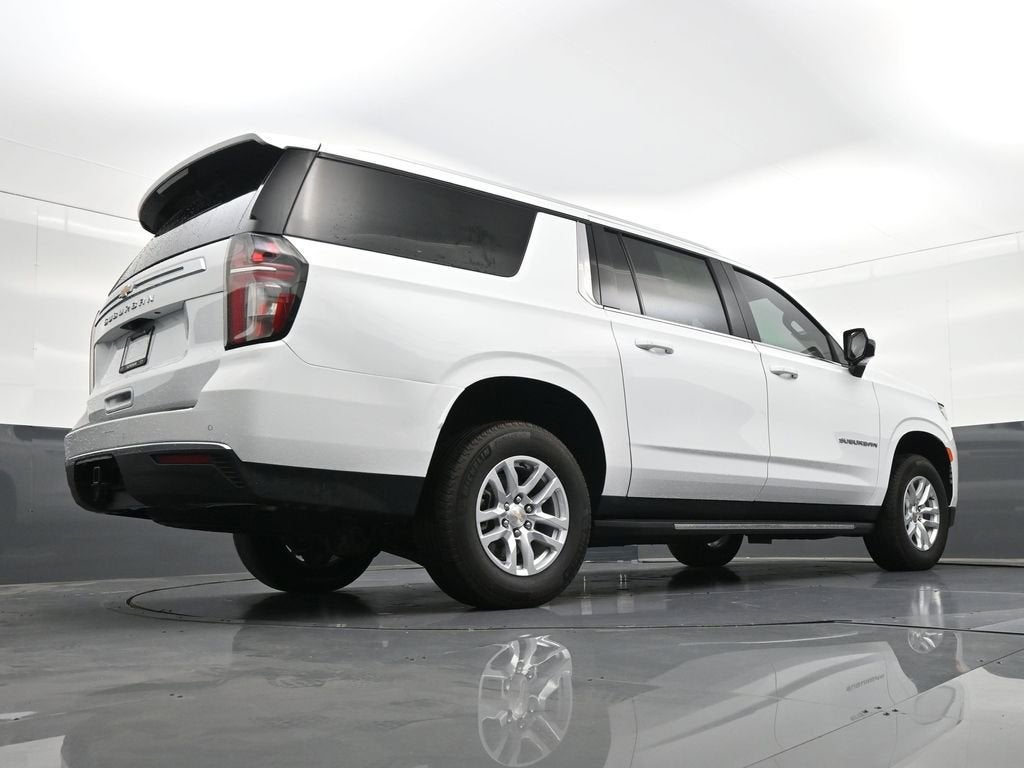 2024 Chevrolet Suburban LS