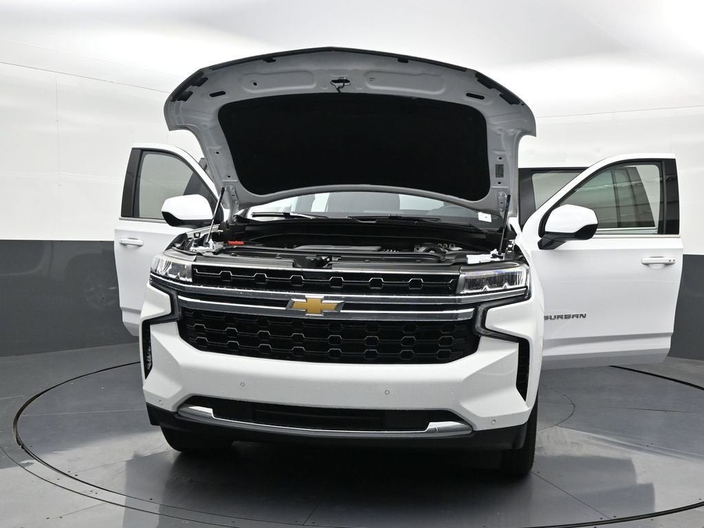 2024 Chevrolet Suburban LS