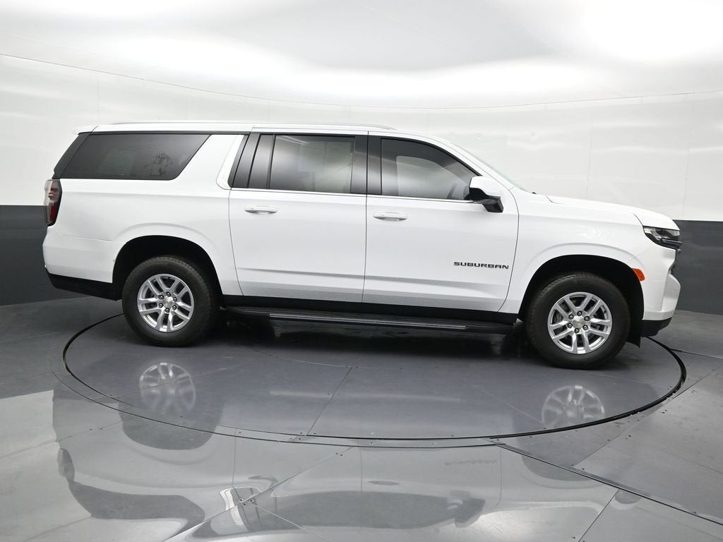 2024 Chevrolet Suburban LS