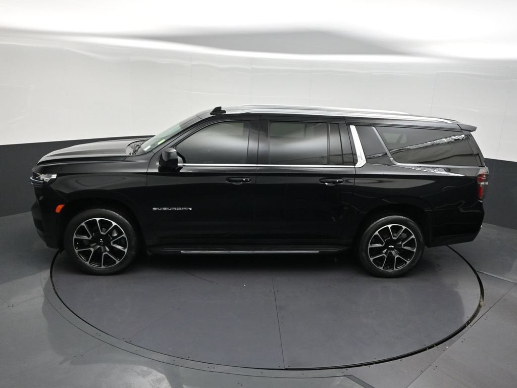 2023 Chevrolet Suburban LS