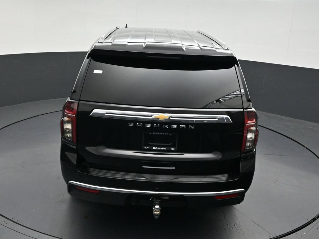 2023 Chevrolet Suburban LS